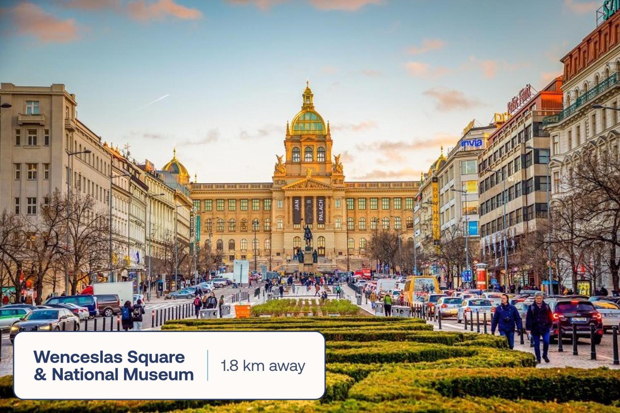Turnkey I Karlin Square * Prag